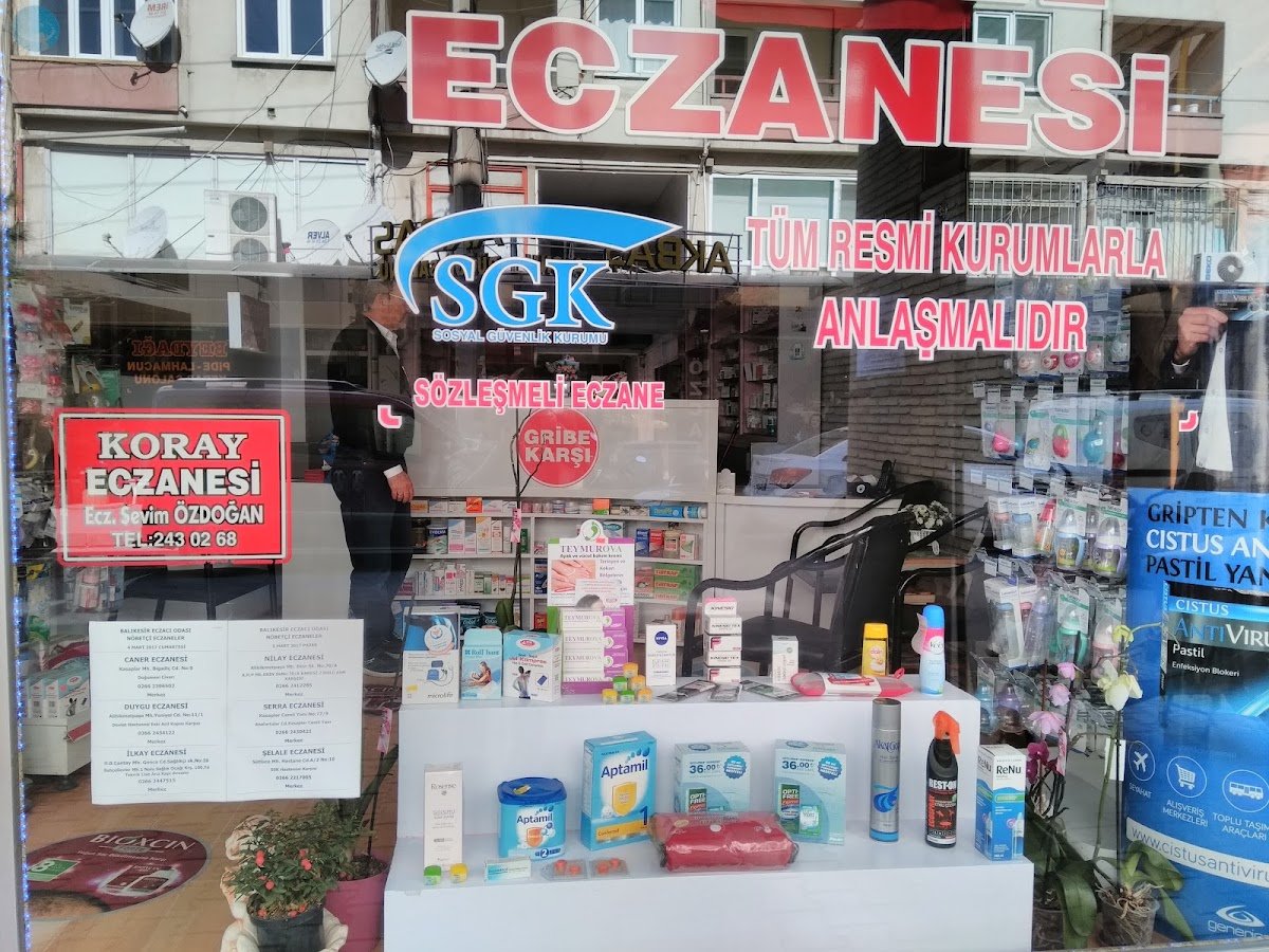 Koray Eczanesi