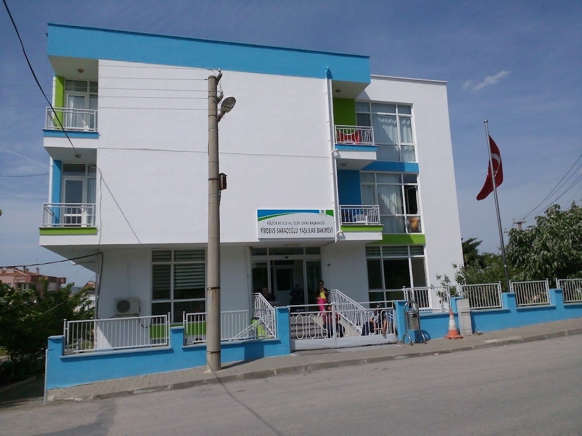 Firdevs Saraçoğlu Yaşlılar Bakımevi