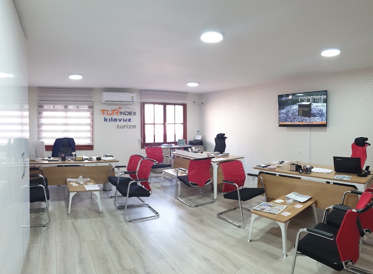 Kılavuz Turizm Hac ve Umre