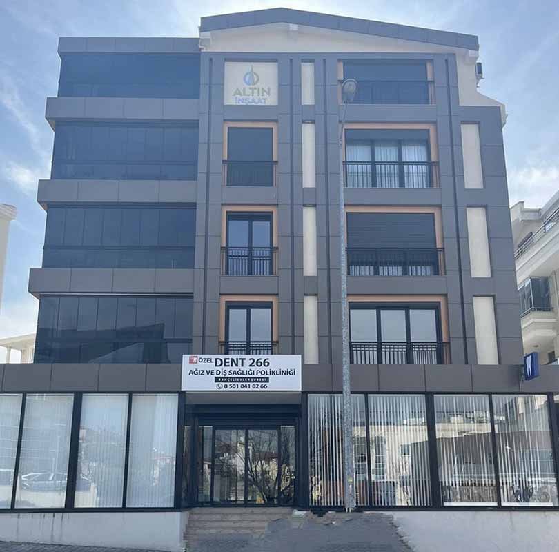 Uzm.Dr. S. Elif Anbarcıoğlu Balıkesir Ortodonti Uzmanı Ortodontist Balıkesir İnvisalign Uzmanı