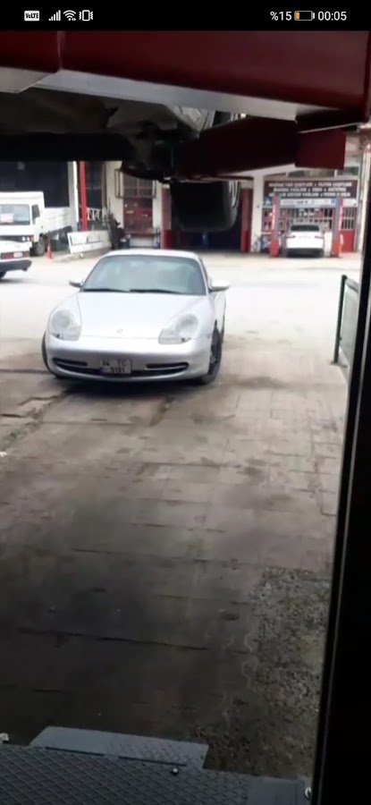 Lider Oto Özel Bakım ve Onarım Servisi