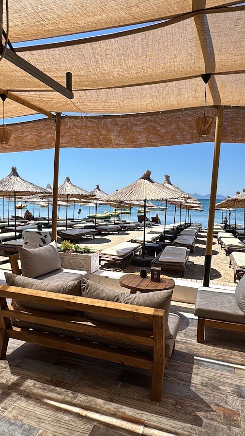 Muzo Beach Club