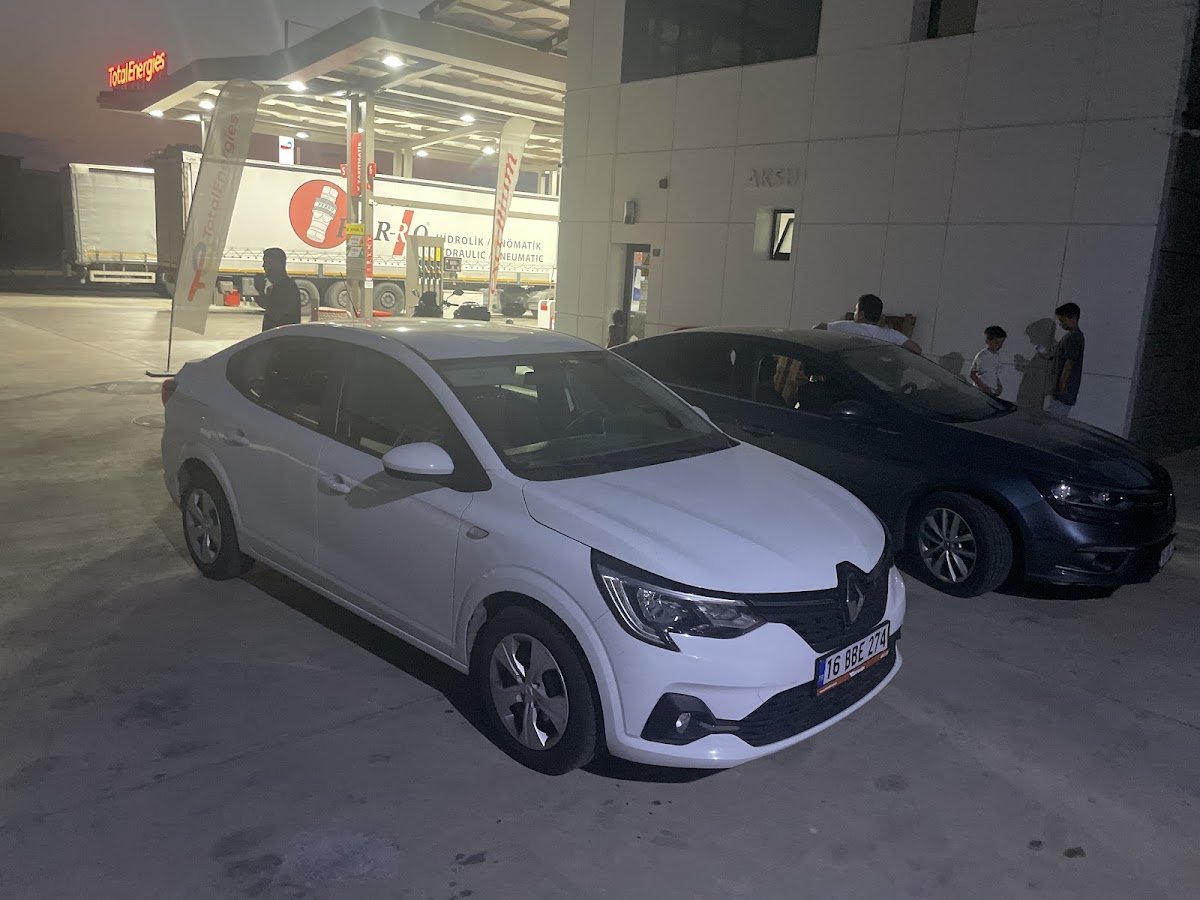 Garenta Bursa Nilüfer Parkora AVM Araç Kiralama