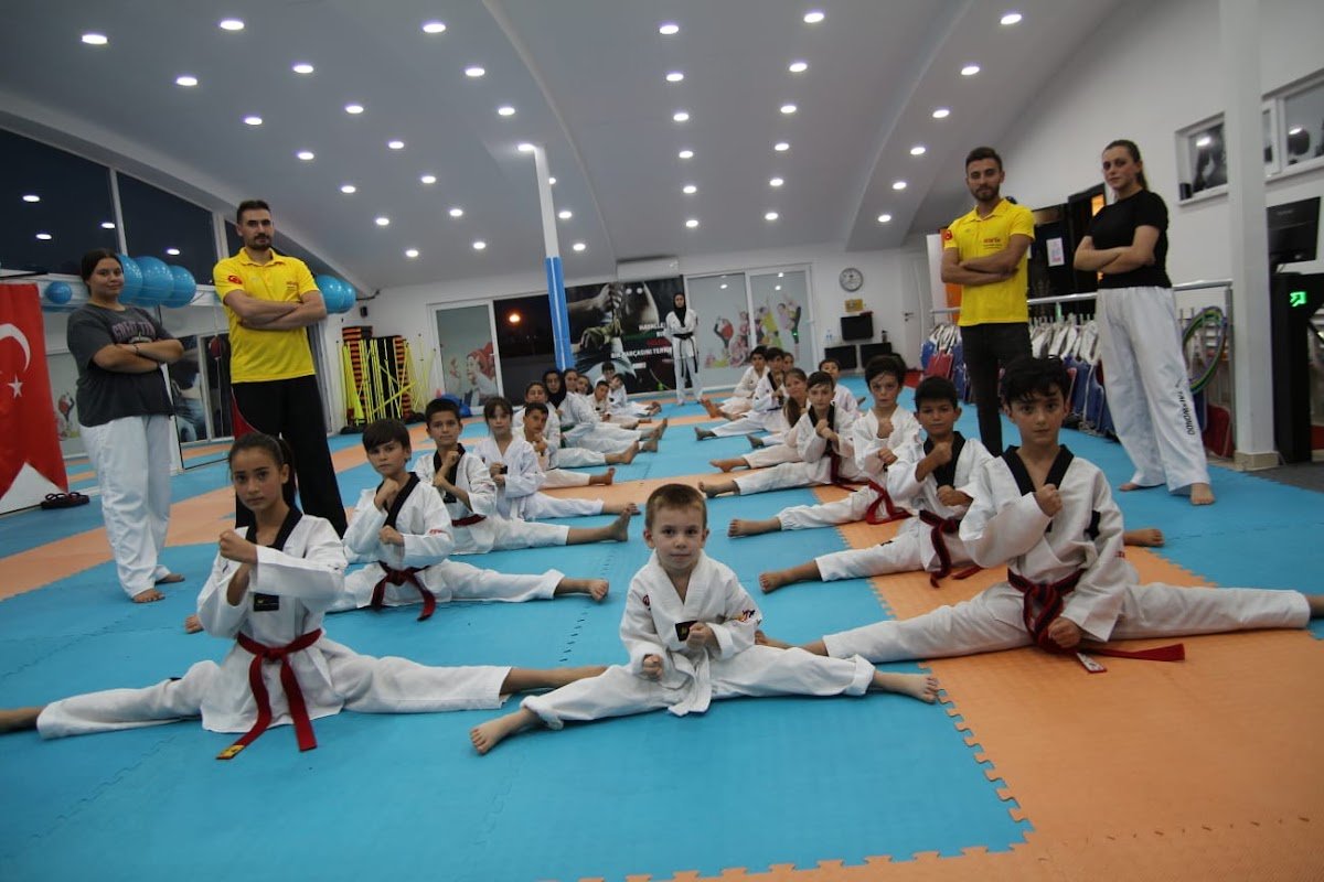 Bursa Taekwondo - Kickboks - Kesgin Spor Kulübü