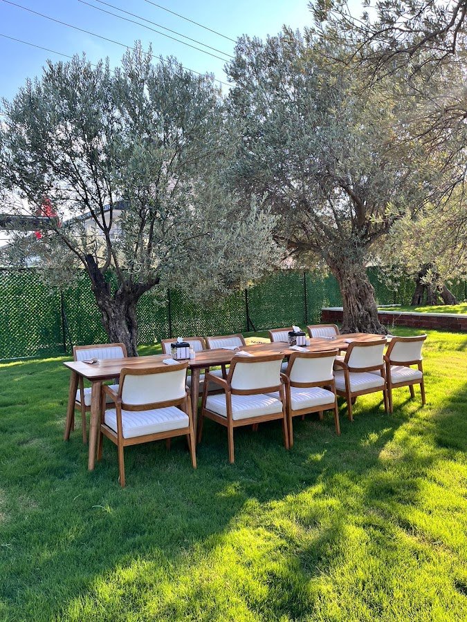 Derina Cafe Restaurant