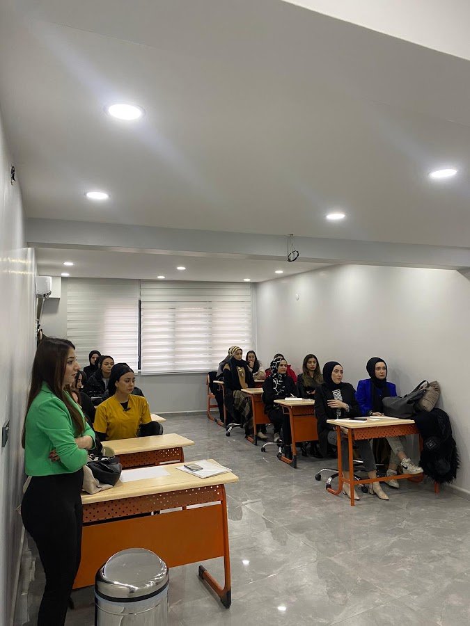 Golden Güzellik Akademi