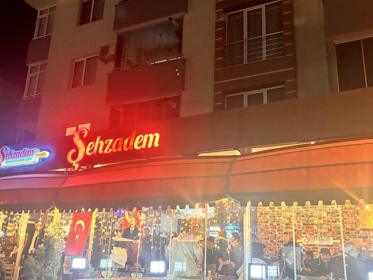Şehzadem Etli Ekmek Pide Salonu