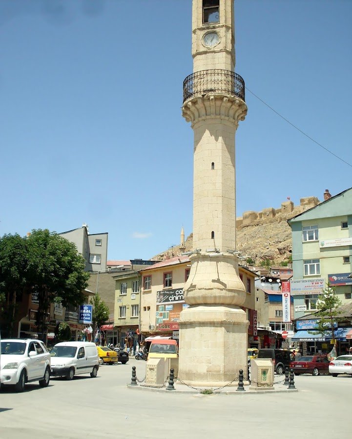 Saat Kulesi
