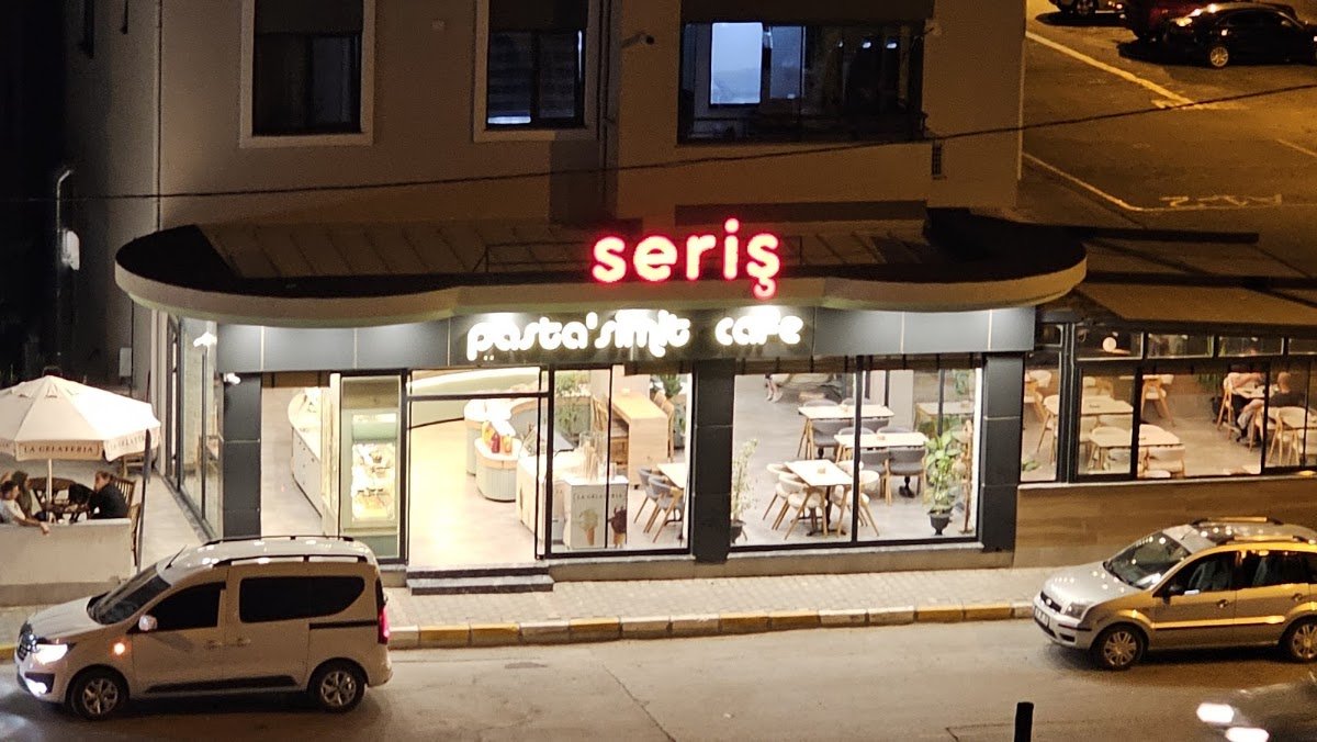 Seriș Cafe