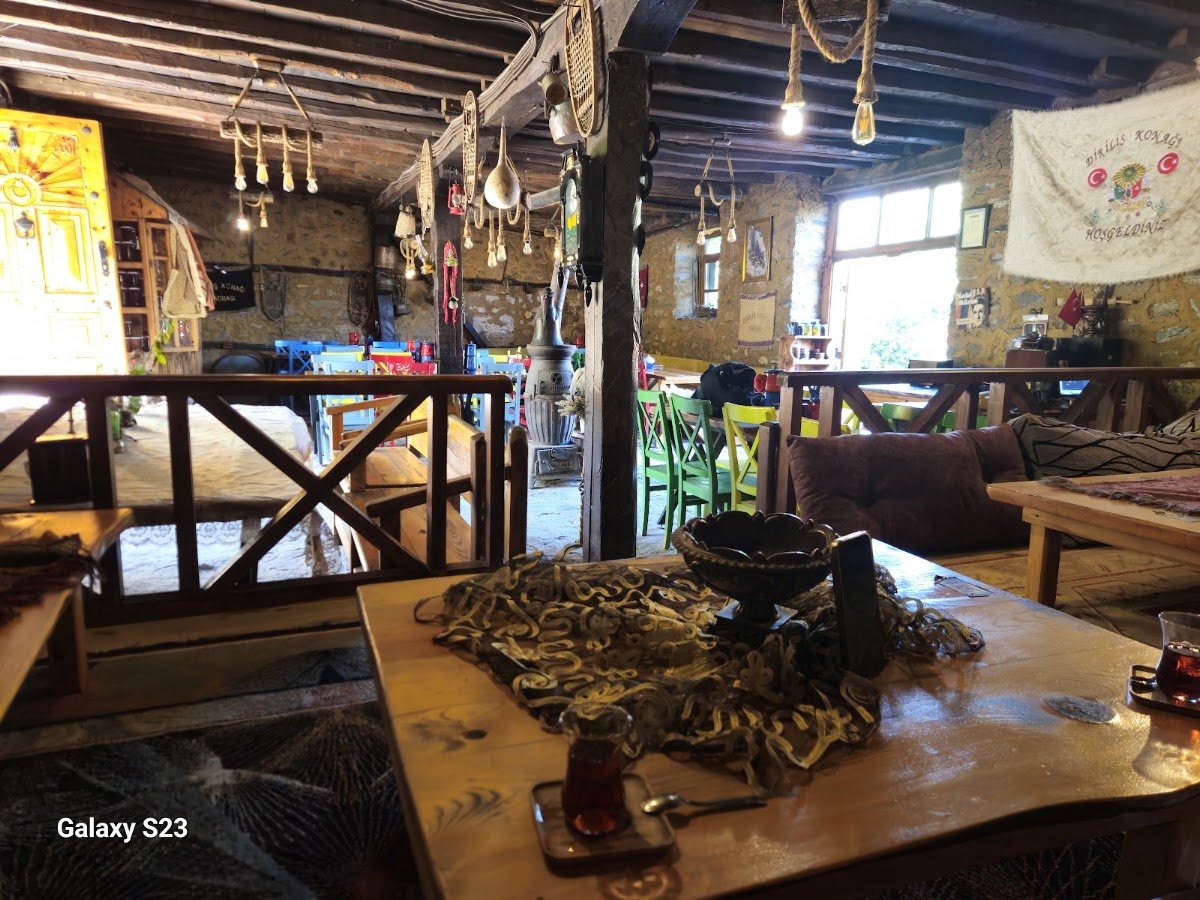 Diriliş Konağı Köy Kahvaltısı