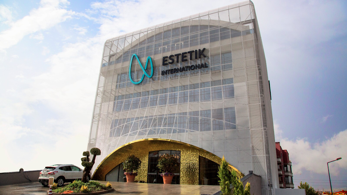 Estetik International