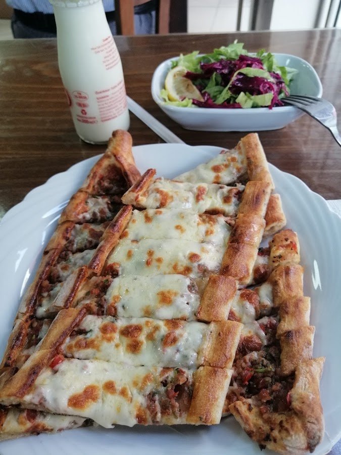 Nazilli Pide Döner Salonu