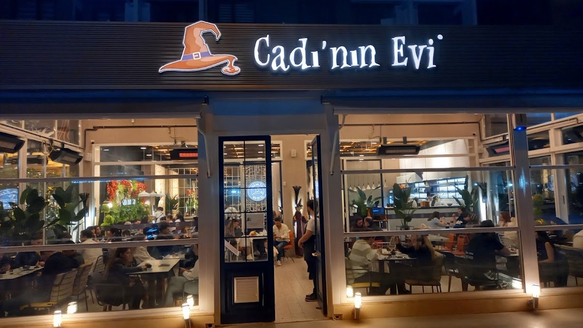 Cadı'nın Evi Özlüce