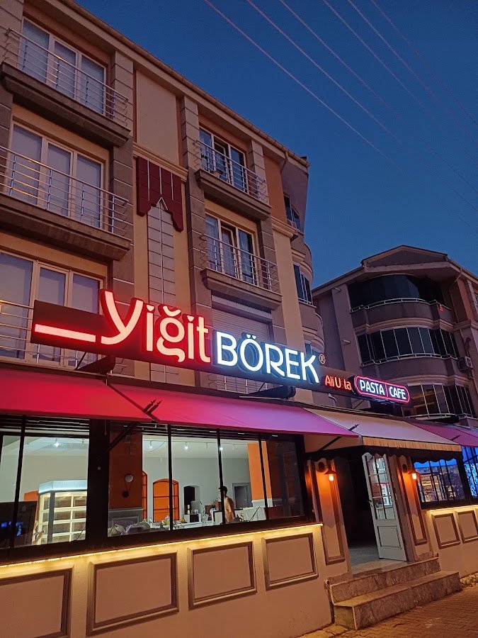 Yiğit Börek Pasta & Cafe