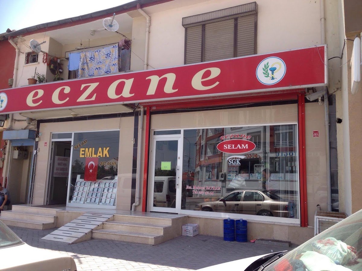Selam Eczanesi