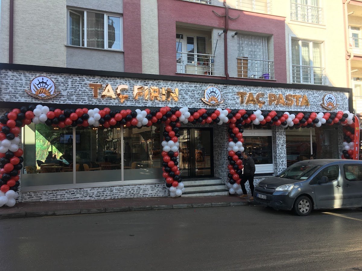 Taç Fırın Pasta