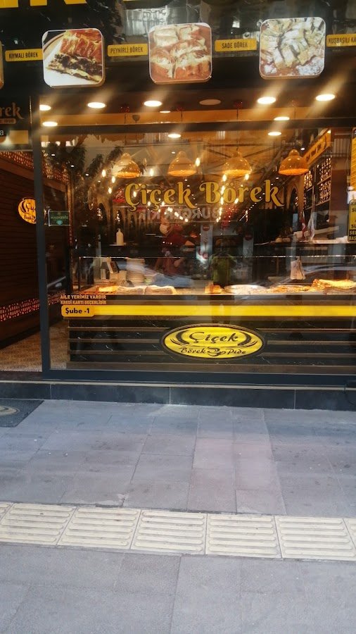 Çiçek Borek Gazi Caddesi