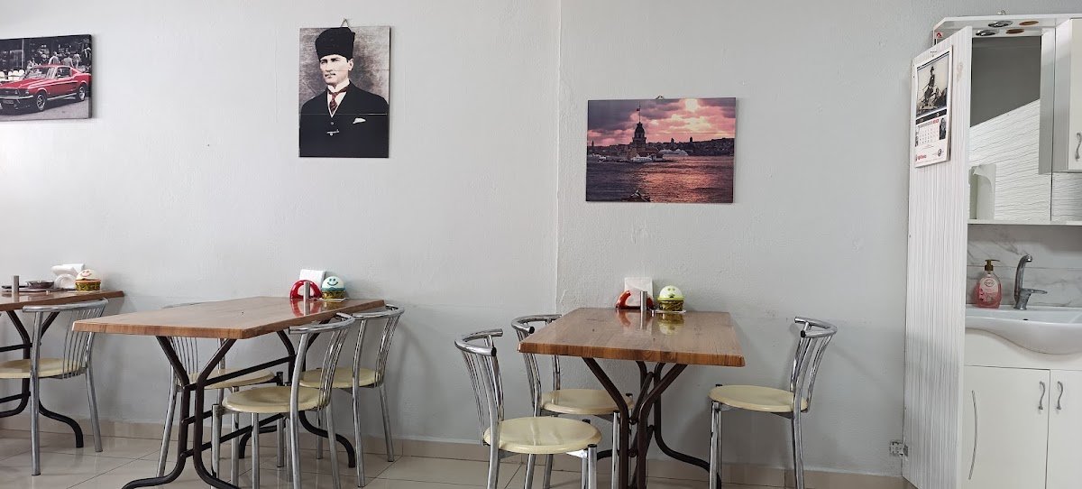 Öz Kıyık Döner Salonu