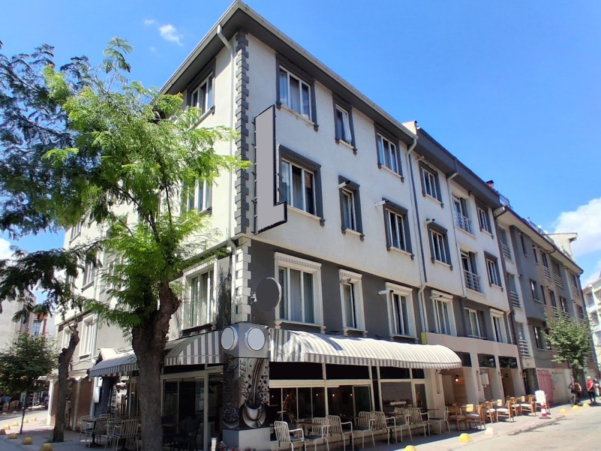 Luna Suites Hotel