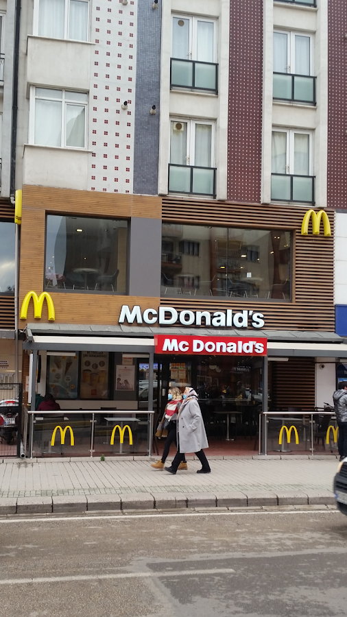 Eskişehir Üniversite Mcdonald's