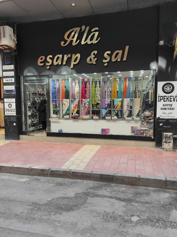 Ala Eşarp Şal