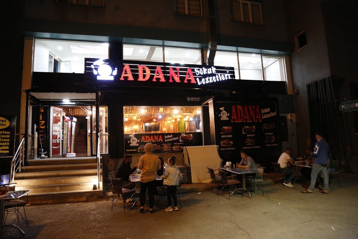 Çevirme Izgara ve Kahvaltı Salonu
