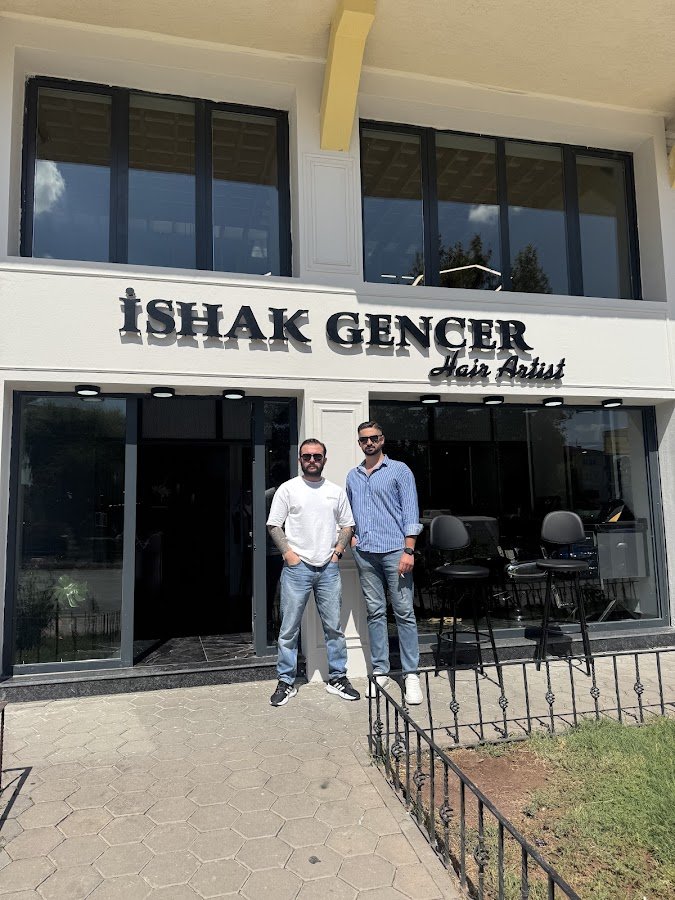 İshak Gencer Hair Artist