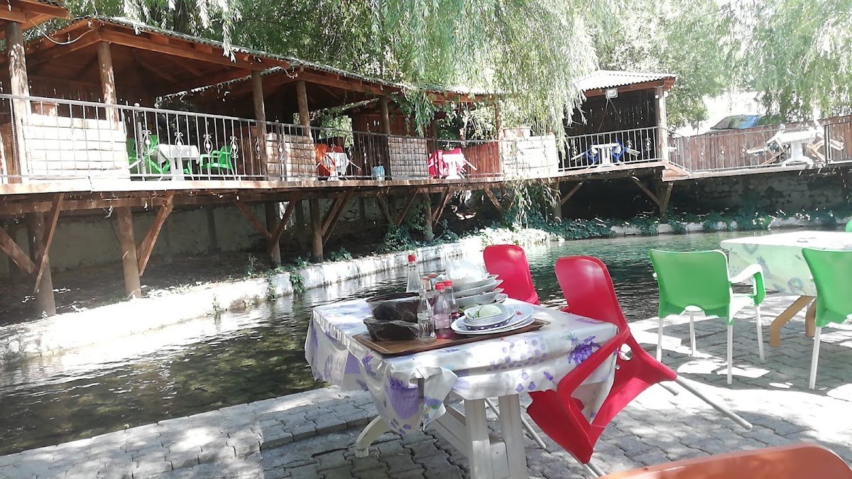 Pınarbaşı Balık Evi