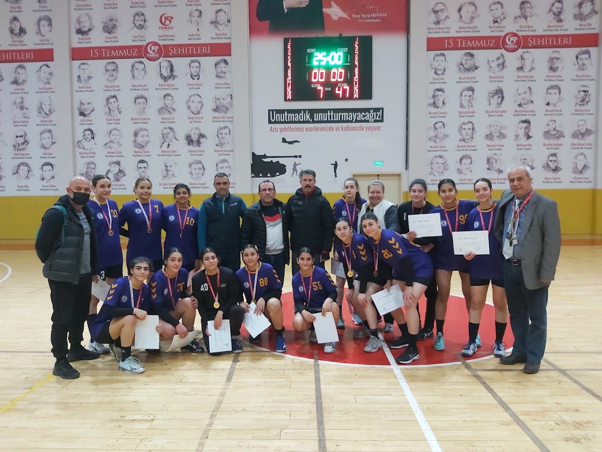 15 Temmuz Şehitleri Spor Salonu