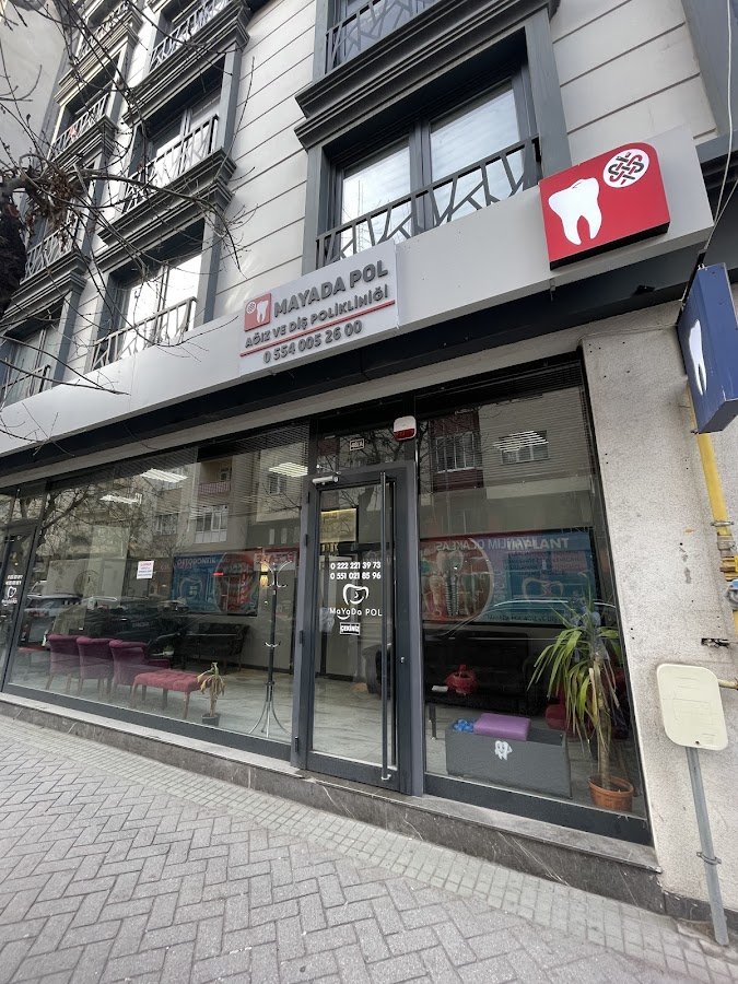 Mayadapol Polikliniği Diş Hekimi Yasemin Ateş (We Offer Service İn English)
