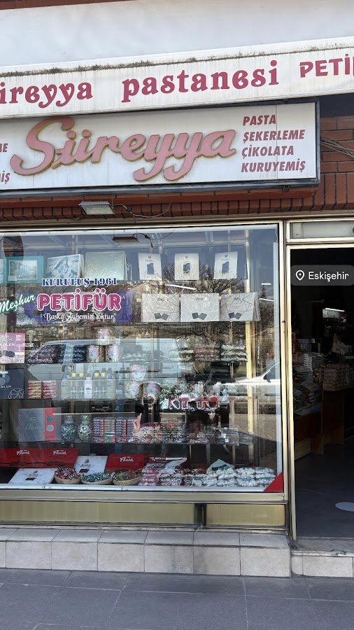 Süreyya Pastanesi
