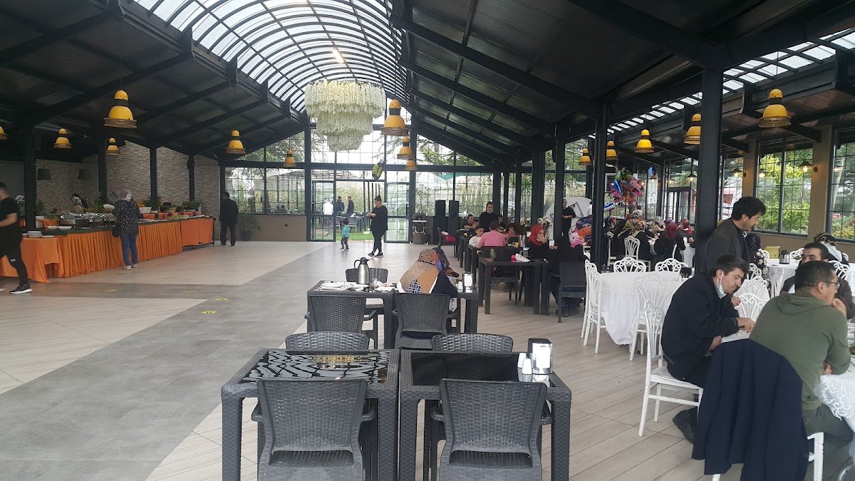 Acaroğlu Garden Restaurant