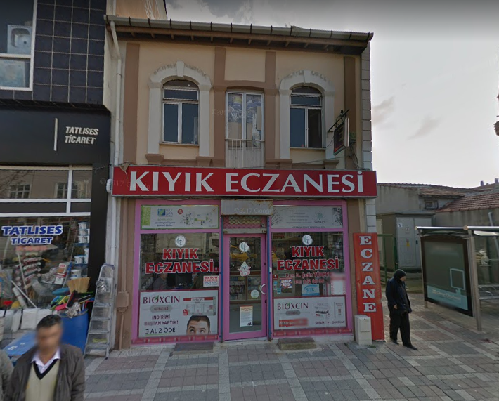 Kıyık Eczanesi