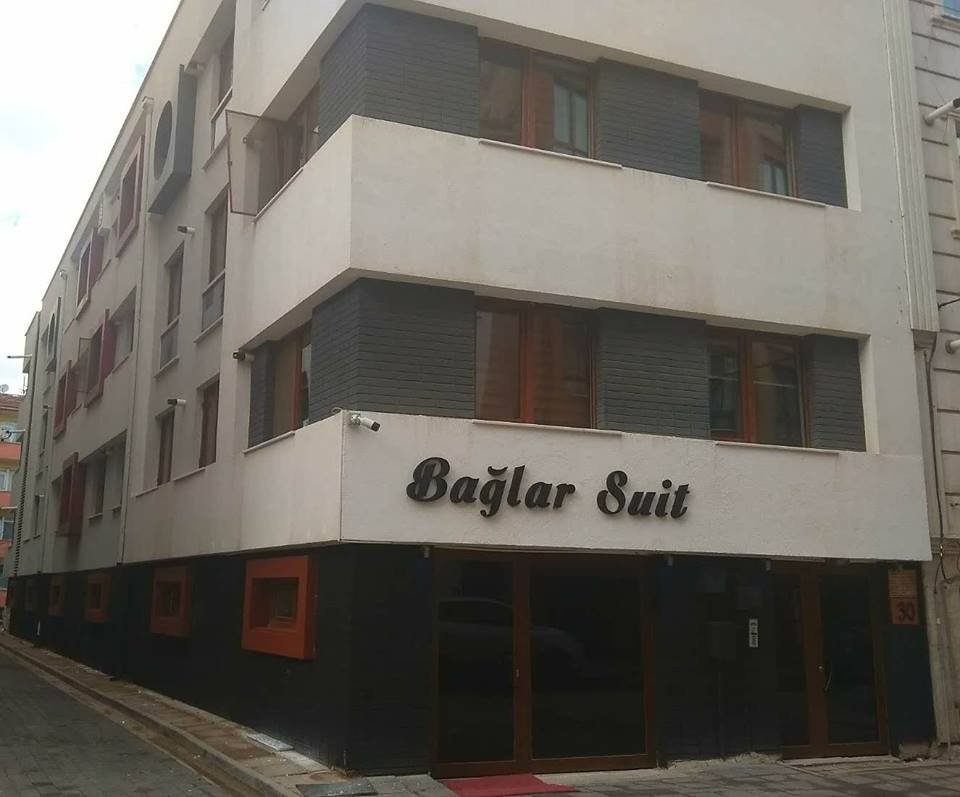 Bağlar Suit