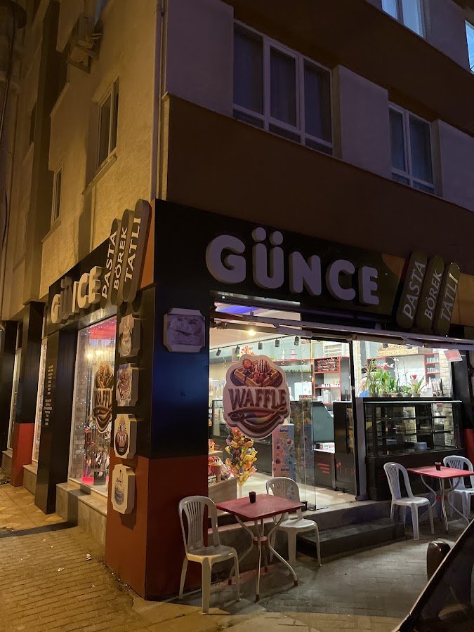 Günce Pastanesi