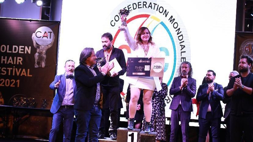 Yusuf&Ceylan Woman Hair