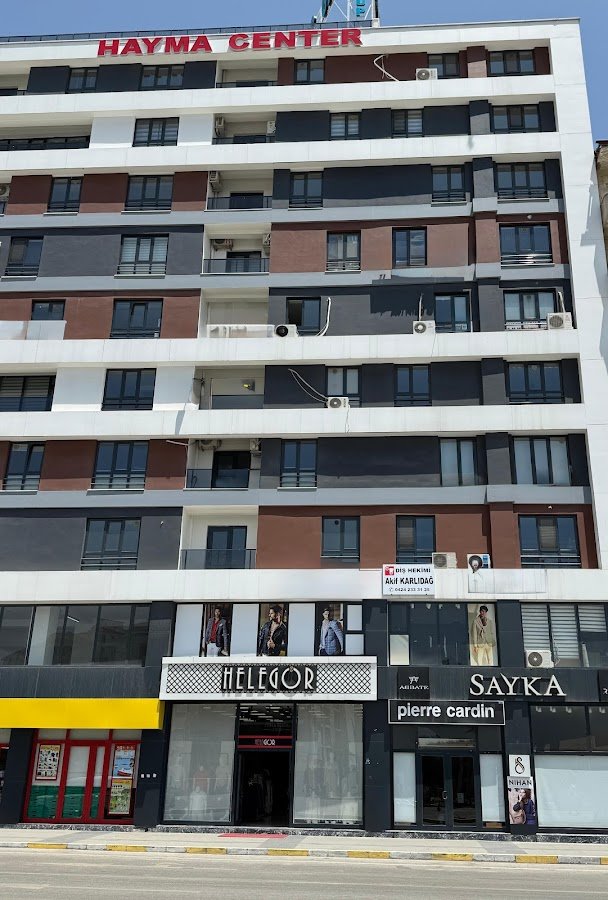Diş Hekimi Akif Karlıdağ