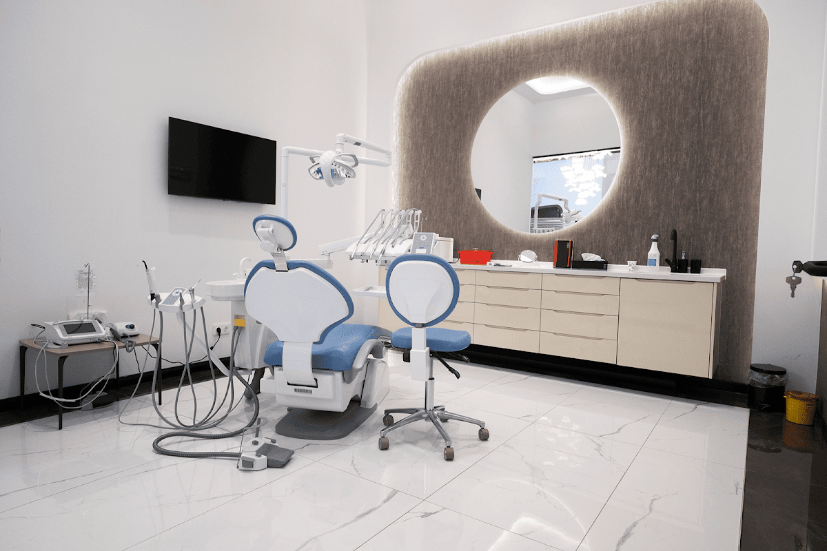 Uzman Diş Hekimi Tuğba Kavalcı (Diş Eti Hastalıkları ve İmplantoloji / Periodontoloji Uzmanı) Eskişehir