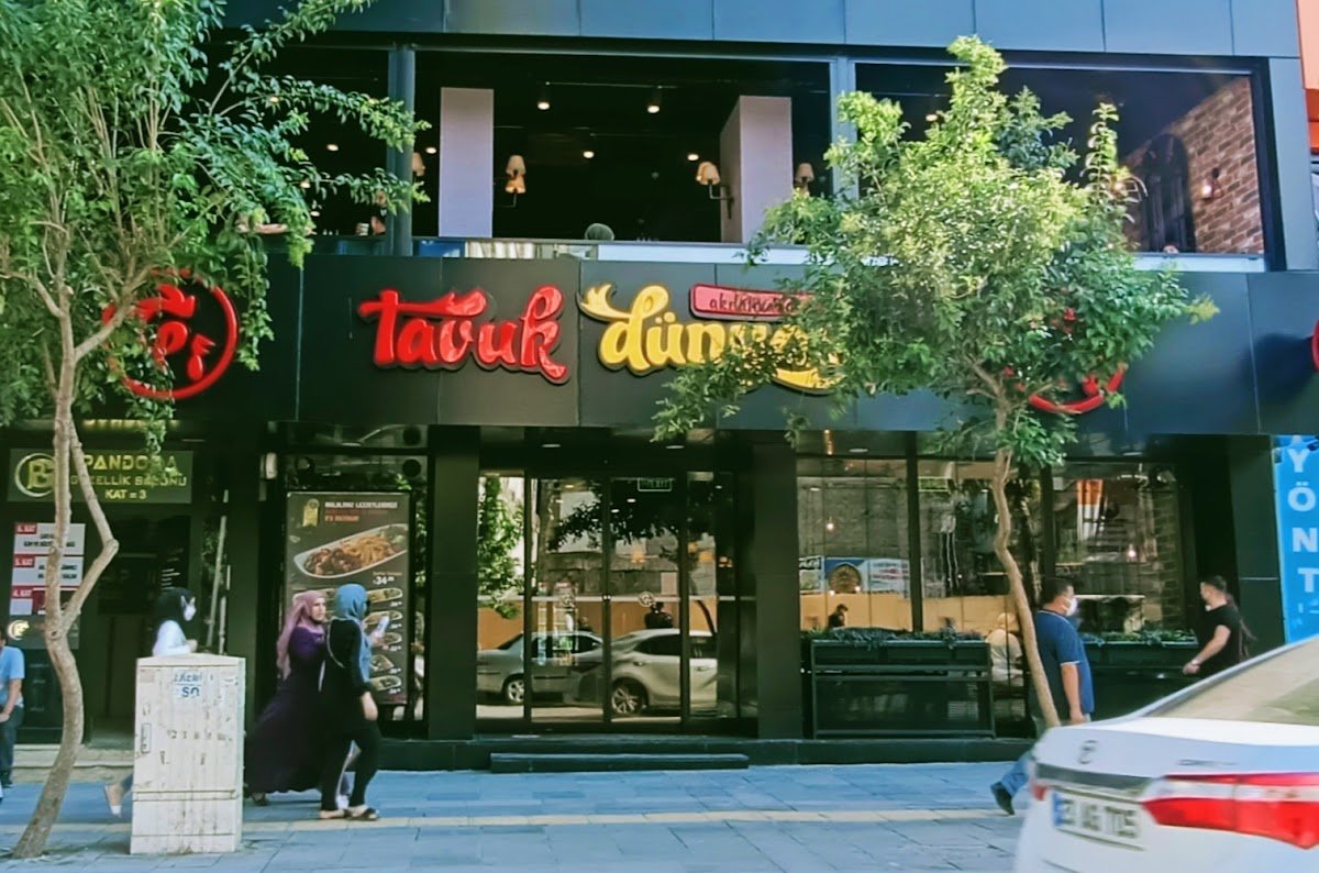 Tavuk Dünyası Elazığ Cadde