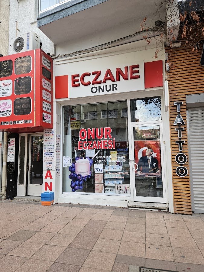 Onur Eczanesi