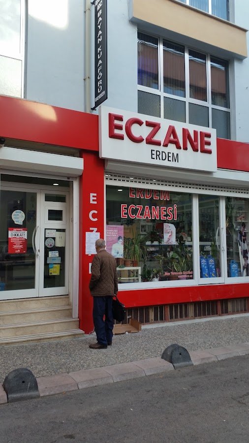Erdem Eczanesi
