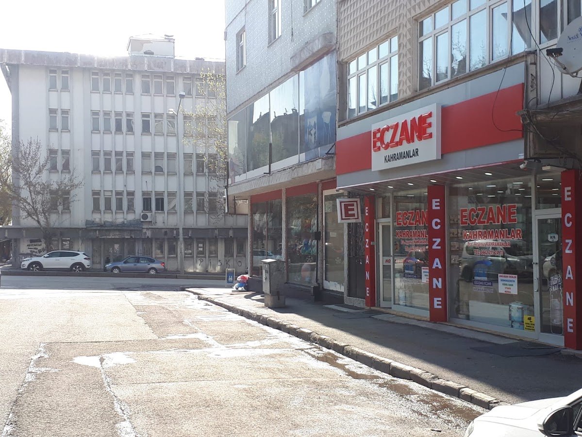 Kahramanlar Eczanesi