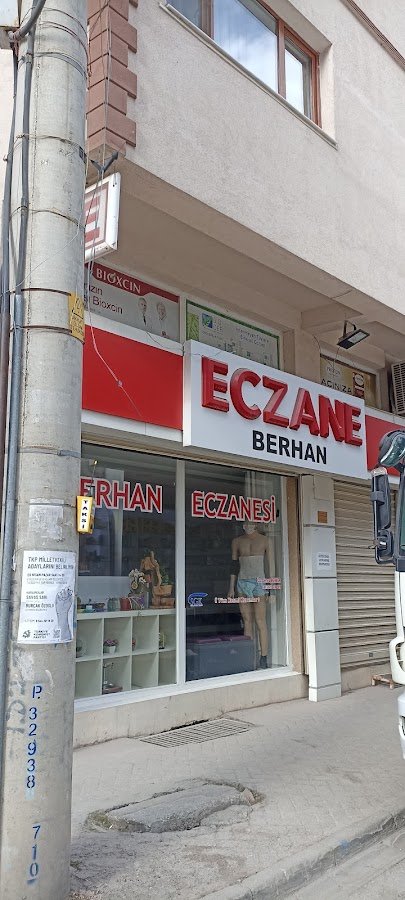 Berhan Eczanesi