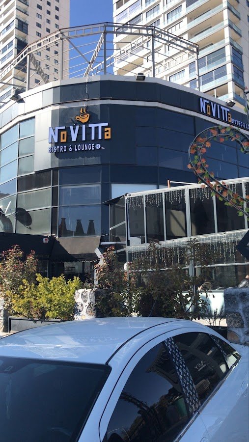 Novitta Bistro Lounge