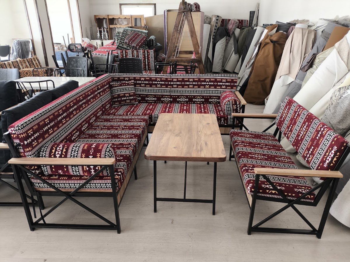 Karahan Mobilya ve Şark Köşeleri