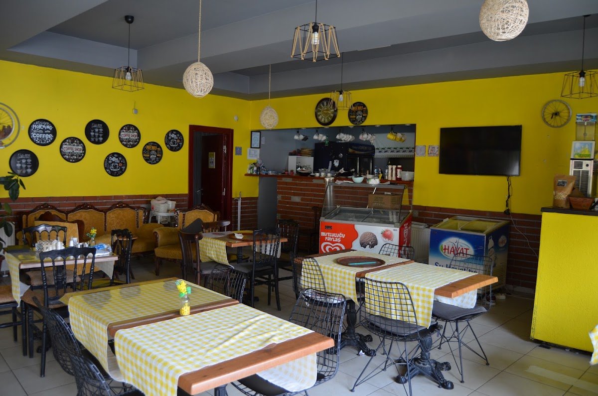 Sarı Cafe