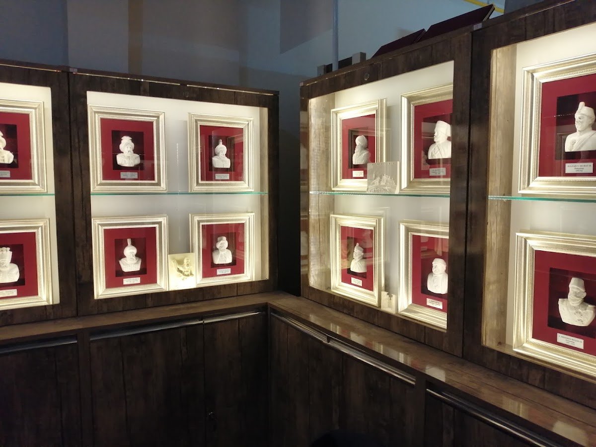 Frigya Sanat Galerisi - Mehmet Başsav