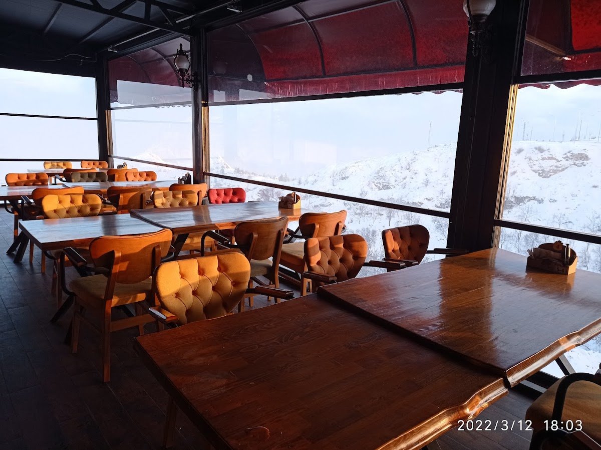 Harput Tarihi Çınar Restorant ve Cafe