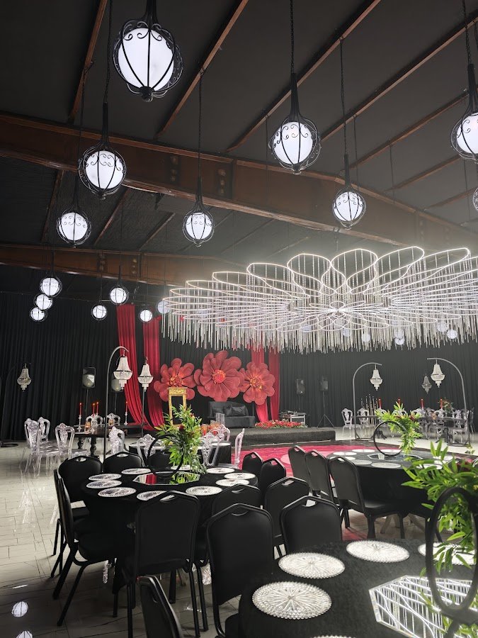 Hangar Cafe Restoran