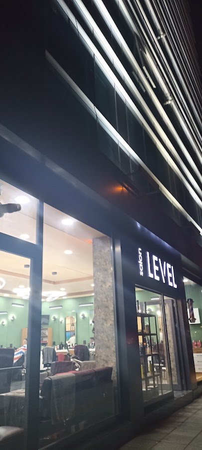 Salon L E V E L